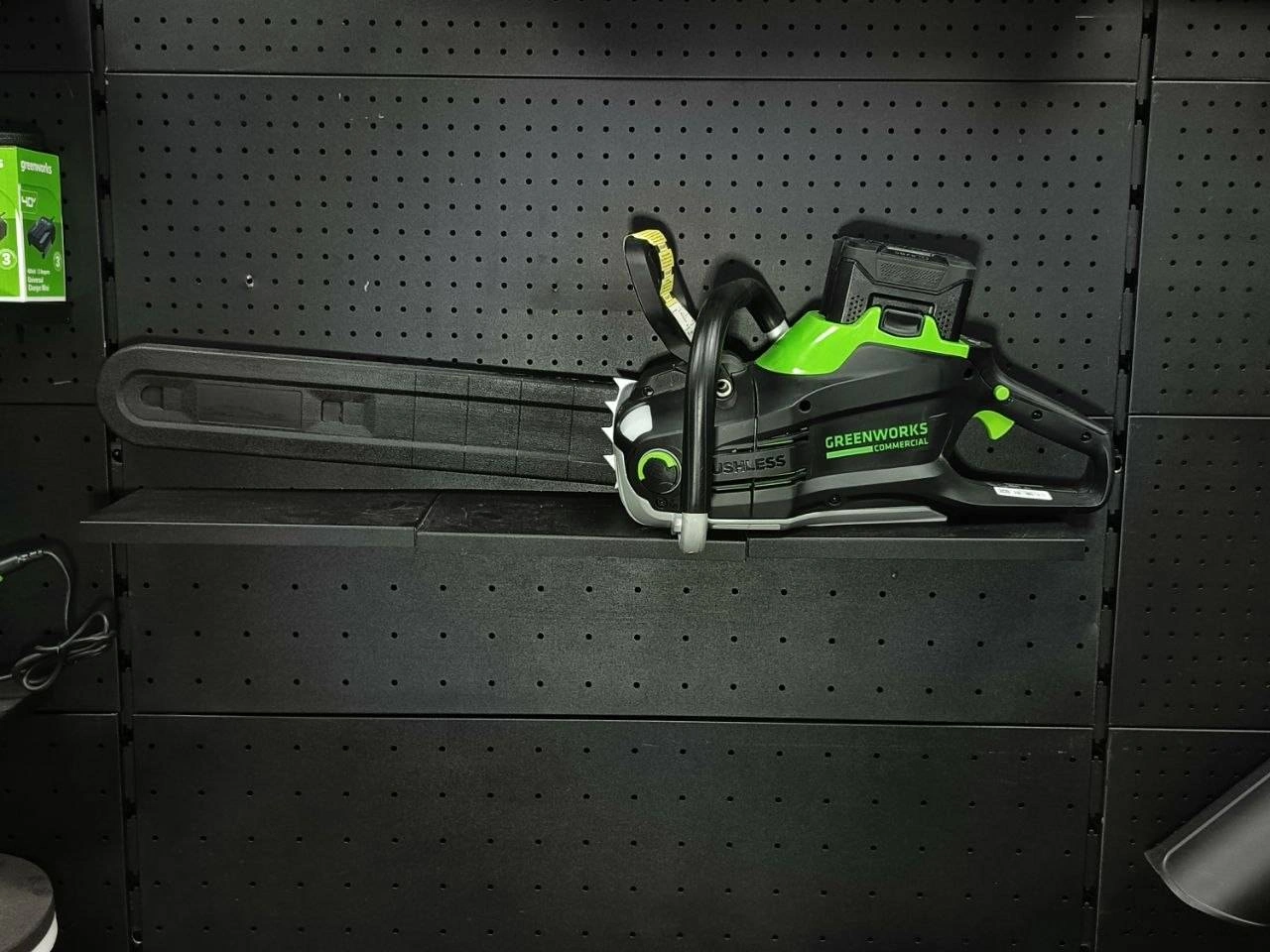 Аккумуляторная цепная Пила Greenworks 82v 51см — аренда в Миассе