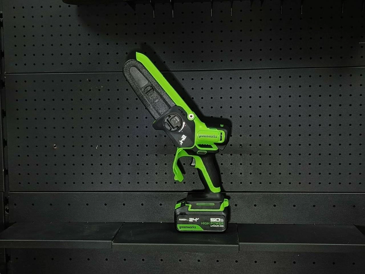 Аккумуляторная мини цепная Пила Greenworks 24v — аренда в Миассе